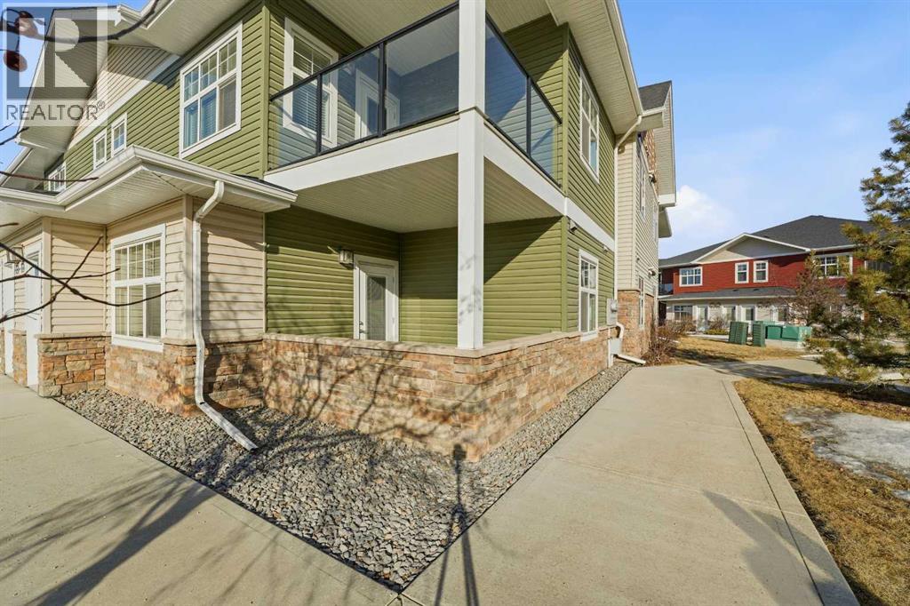 E4, 5300 Vista Trail, Blackfalds, Alberta  T4M 0L8 - Photo 3 - A2285491