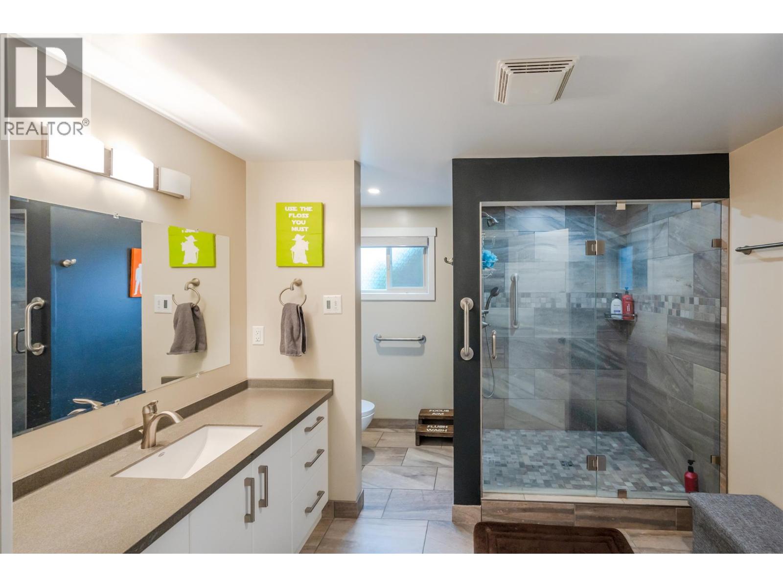 6521 Bellevue Drive, Oliver, British Columbia  V0H 1T4 - Photo 32 - 10364043