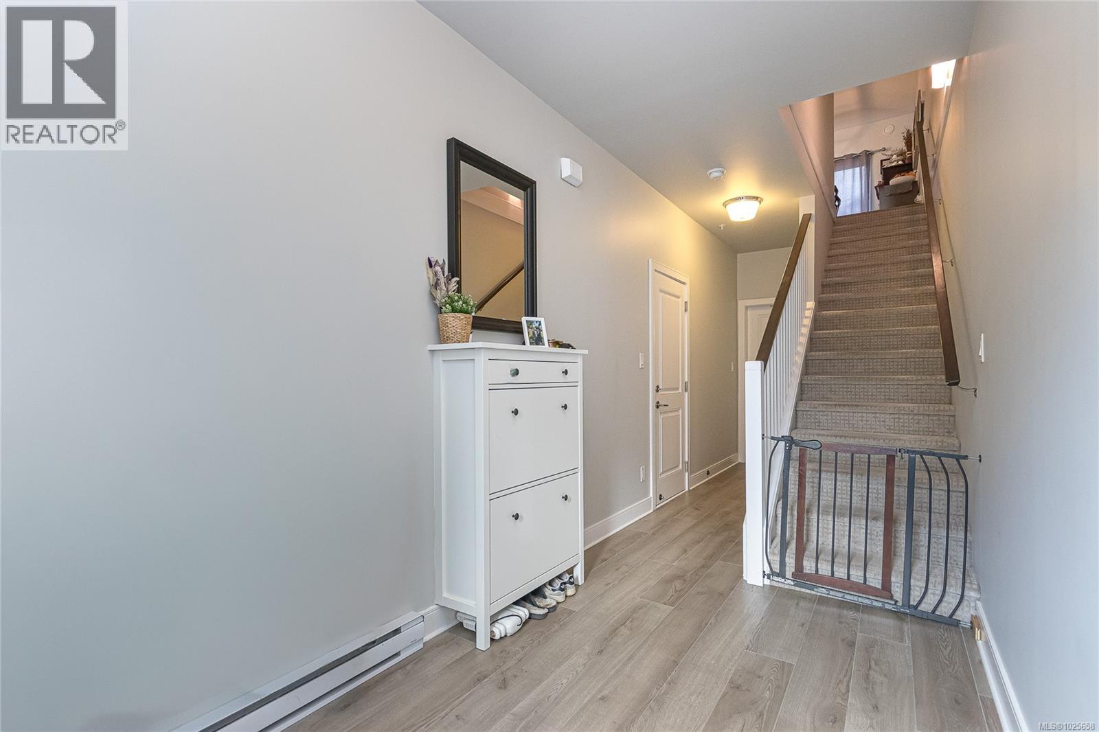 105 1064 Gala Crt, Langford, British Columbia  V9C 0J8 - Photo 18 - 1025658