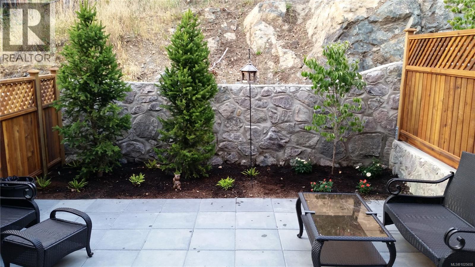 105 1064 Gala Crt, Langford, British Columbia  V9C 0J8 - Photo 21 - 1025658