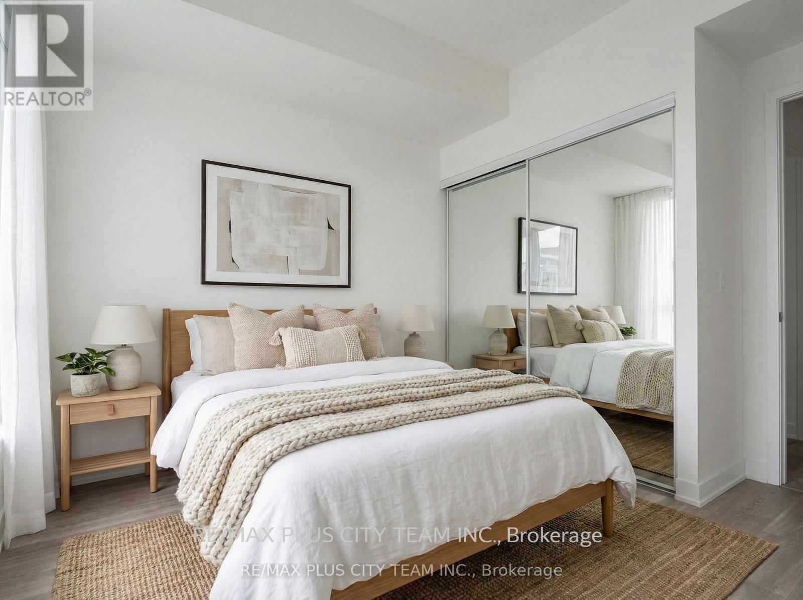 1436 - 135 Lower Sherbourne Street, Toronto, Ontario  M5A 1Y4 - Photo 5 - C12784478