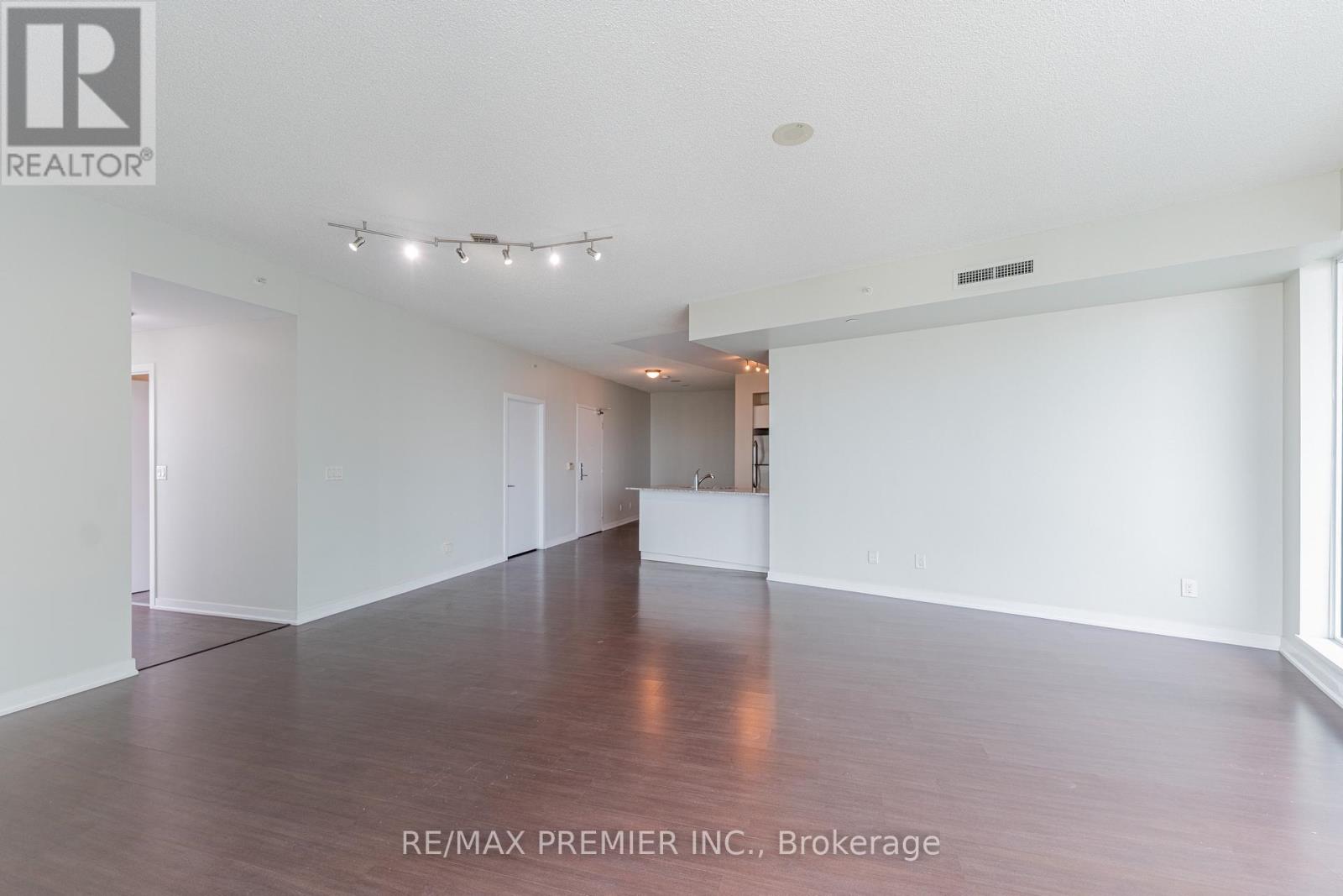 2710 - 150 East Liberty Street, Toronto, Ontario  M6K 3R5 - Photo 6 - C12784644