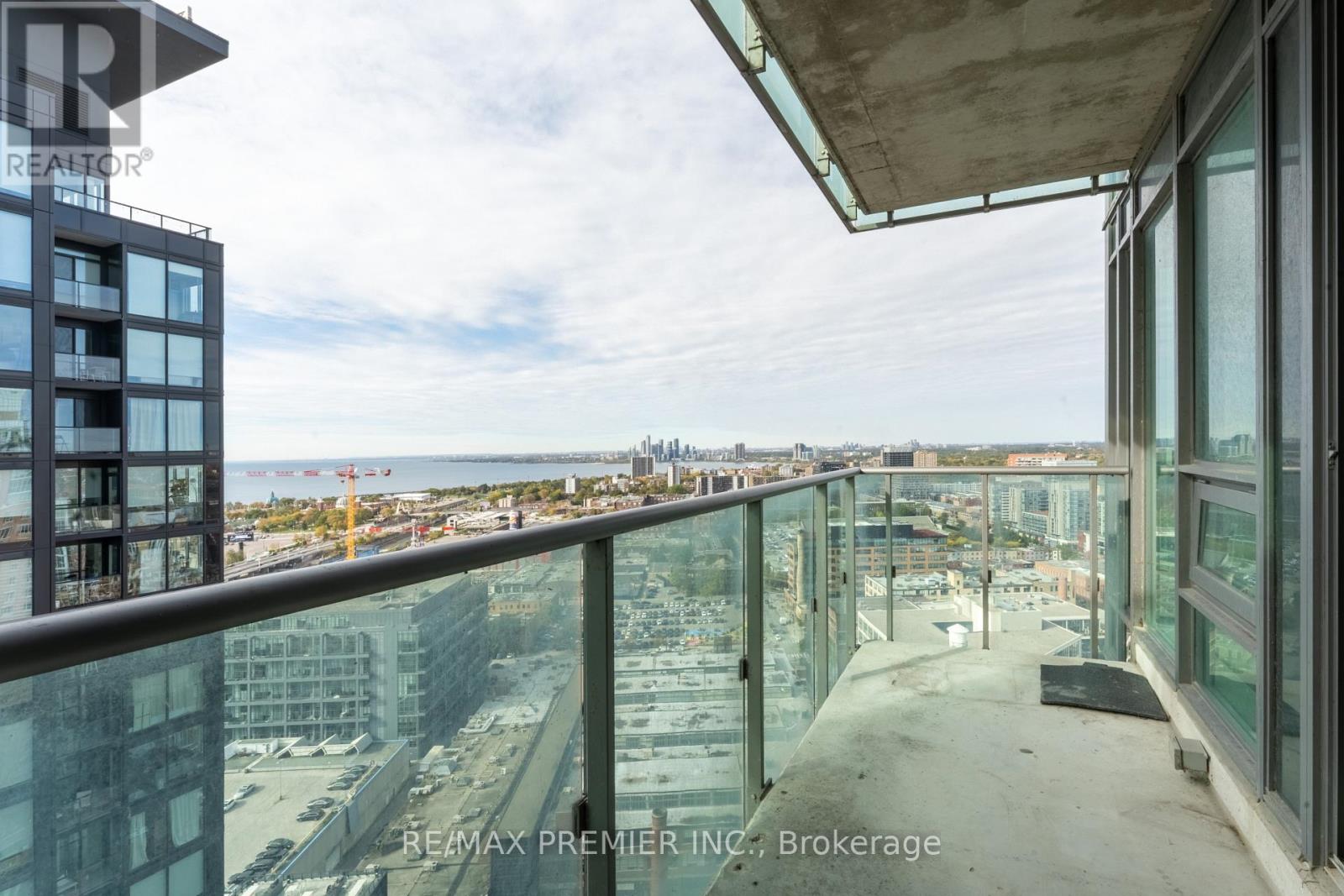 2710 - 150 East Liberty Street, Toronto, Ontario  M6K 3R5 - Photo 9 - C12784644