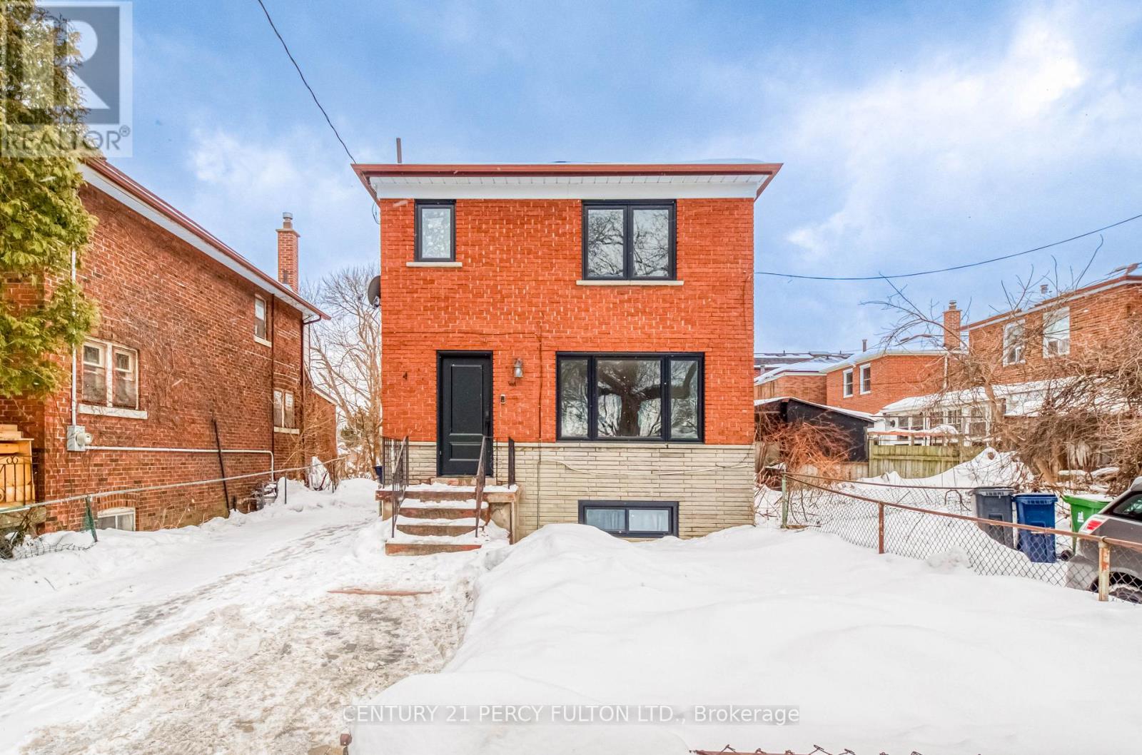 194 KENNEDY ROAD, Toronto, Ontario