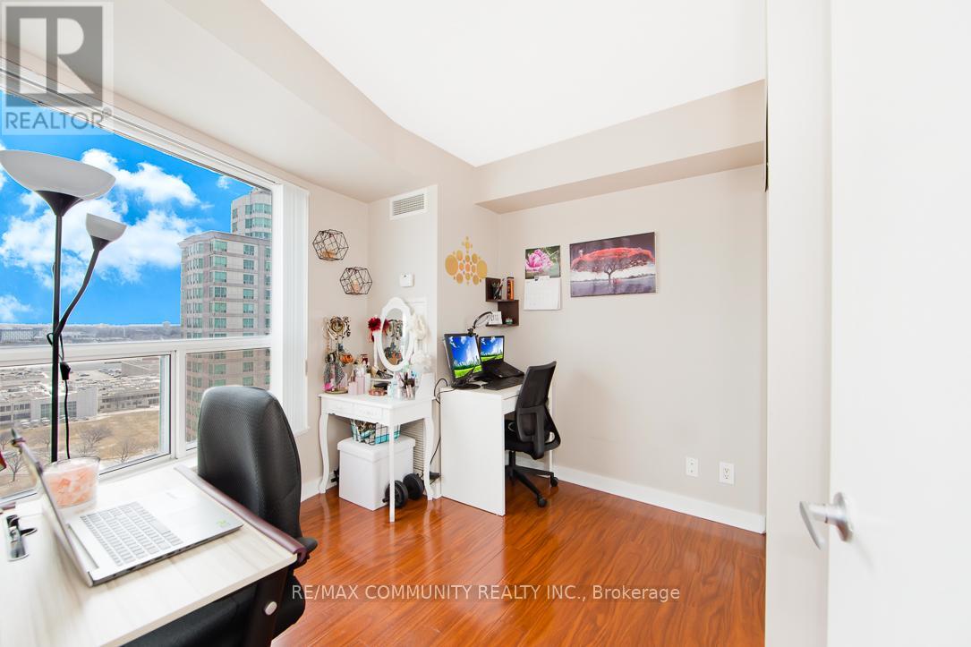 1903 - 38 Lee Centre Drive, Toronto, Ontario  M1H 3J7 - Photo 7 - E12784630