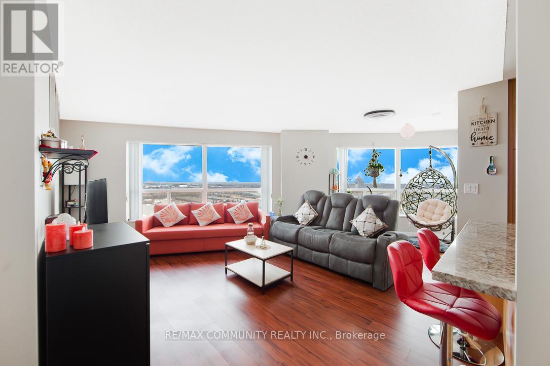 1903 - 38 Lee Centre Drive, Toronto, Ontario  M1H 3J7 - Photo 8 - E12784630