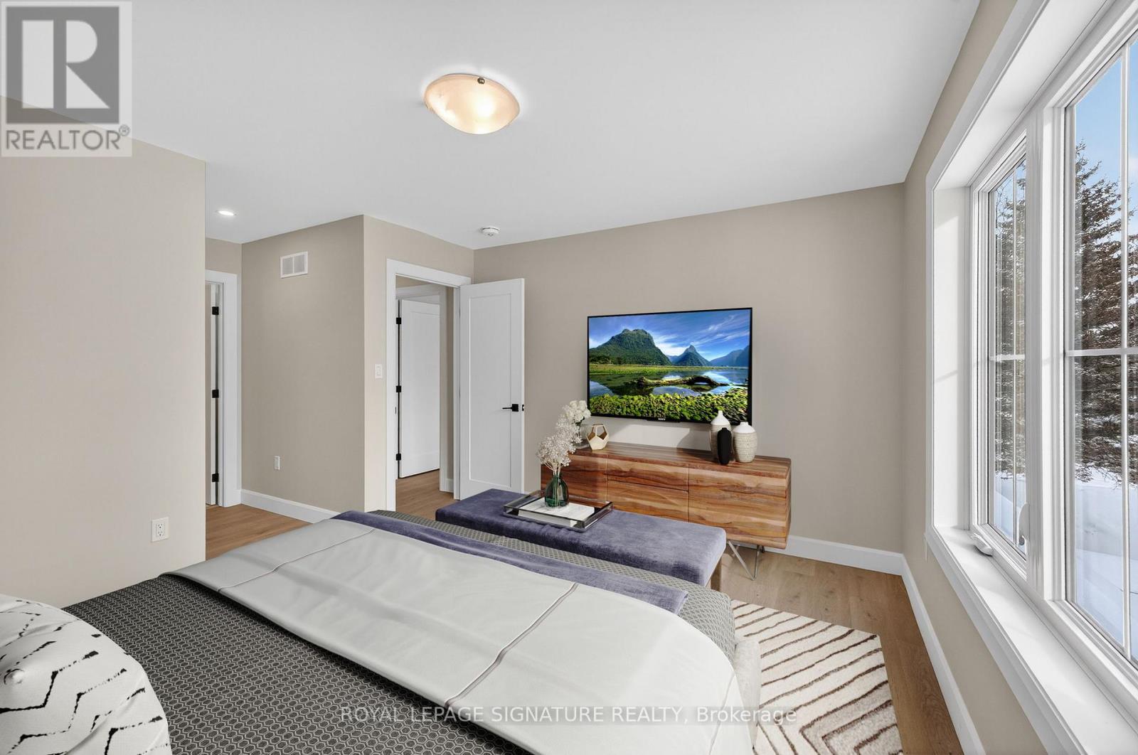 125a Sydenham Street, Essa (Angus), Ontario  L0M 1B0 - Photo 13 - N12784482