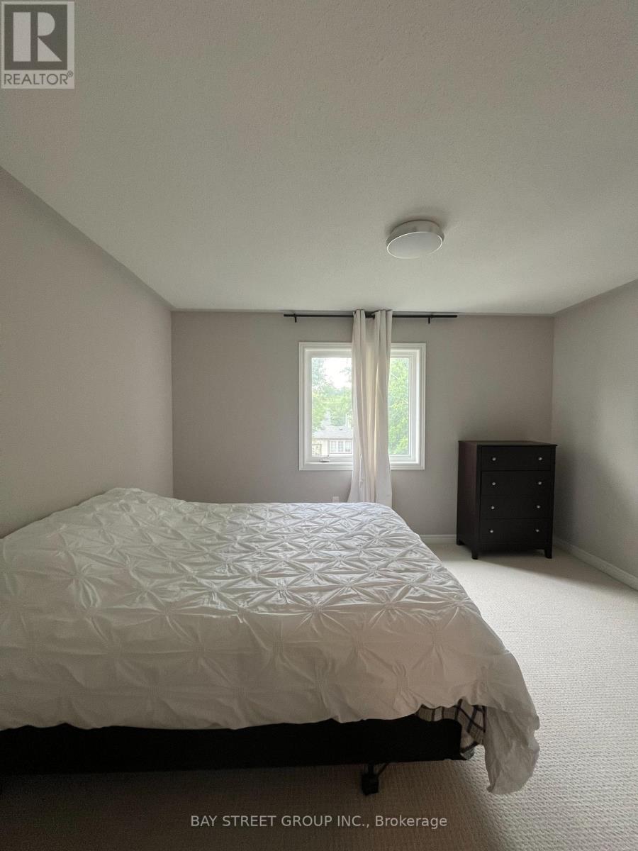 178 Bayview Avenue, Georgina, Ontario  L4P 2S9 - Photo 5 - N12784504