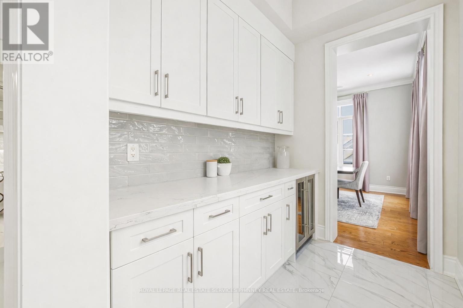 197 Nottingham Forest Road, Bradford West Gwillimbury, Ontario  L3Z 0H2 - Photo 8 - N12784608