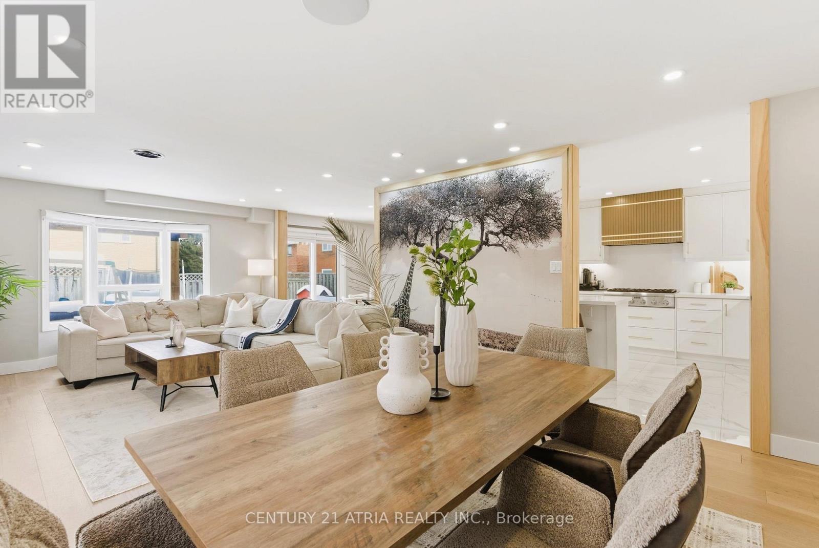 7 Michener Crescent, Markham, Ontario  L3P 6H4 - Photo 3 - N12784638