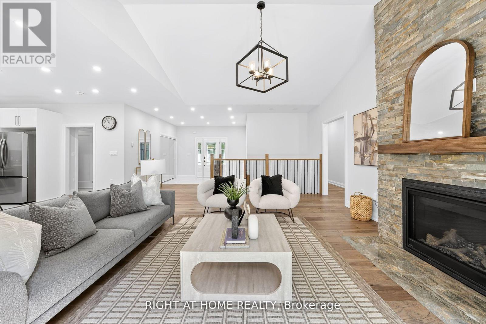 9 Fairlawn Grove, Tiny, Ontario  L9M 0B5 - Photo 14 - S12784648