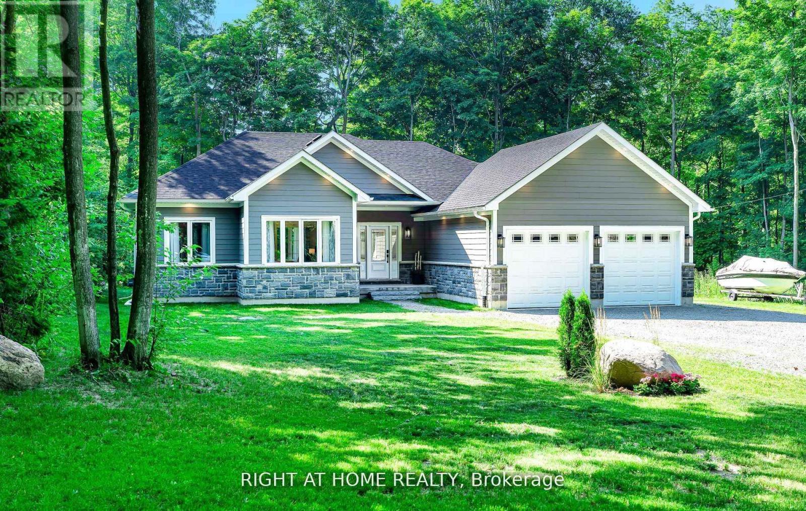 9 Fairlawn Grove, Tiny, Ontario  L9M 0B5 - Photo 2 - S12784648