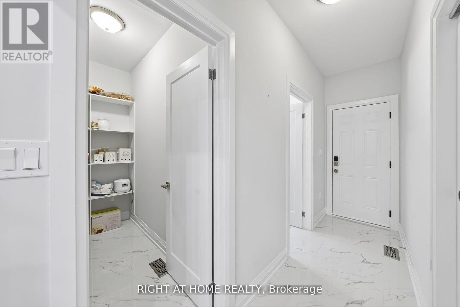 9 Fairlawn Grove, Tiny, Ontario  L9M 0B5 - Photo 25 - S12784648