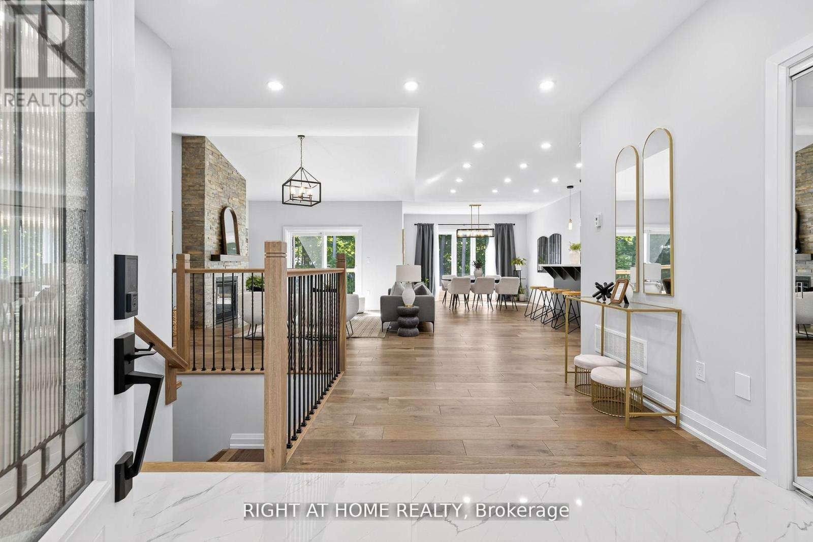 9 Fairlawn Grove, Tiny, Ontario  L9M 0B5 - Photo 4 - S12784648