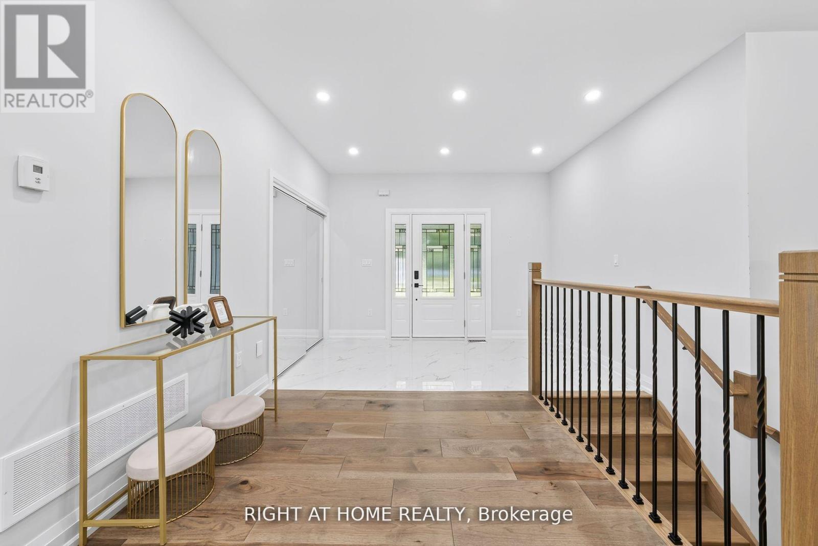 9 Fairlawn Grove, Tiny, Ontario  L9M 0B5 - Photo 5 - S12784648