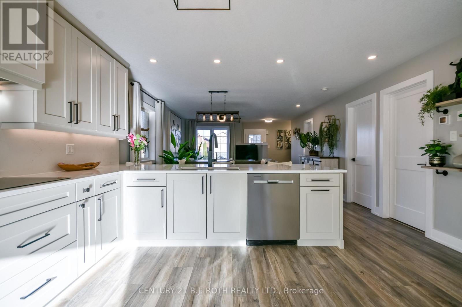 27 Claire Drive, Barrie (Painswick South), Ontario  L4N 5Y1 - Photo 15 - S12784664