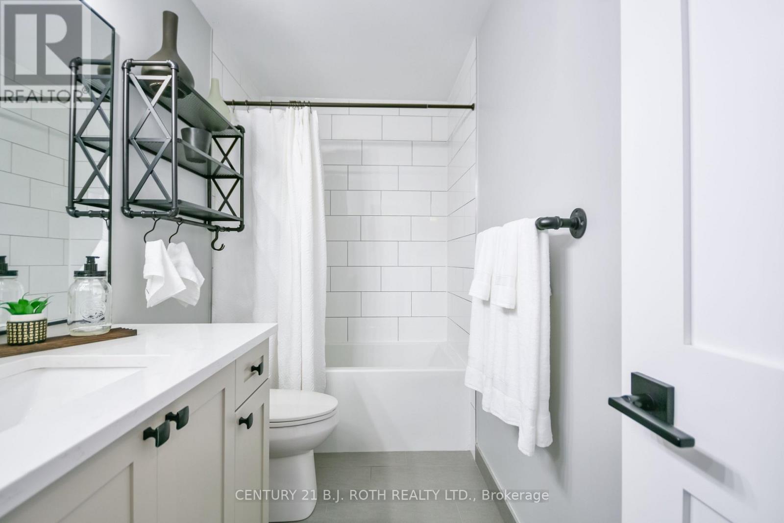 27 Claire Drive, Barrie (Painswick South), Ontario  L4N 5Y1 - Photo 19 - S12784664