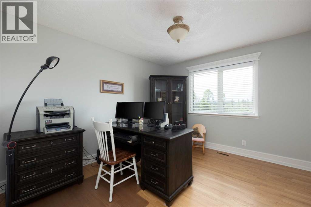 160 Community Lane, Saprae Creek, Alberta  T9H 5B4 - Photo 21 - A2282812