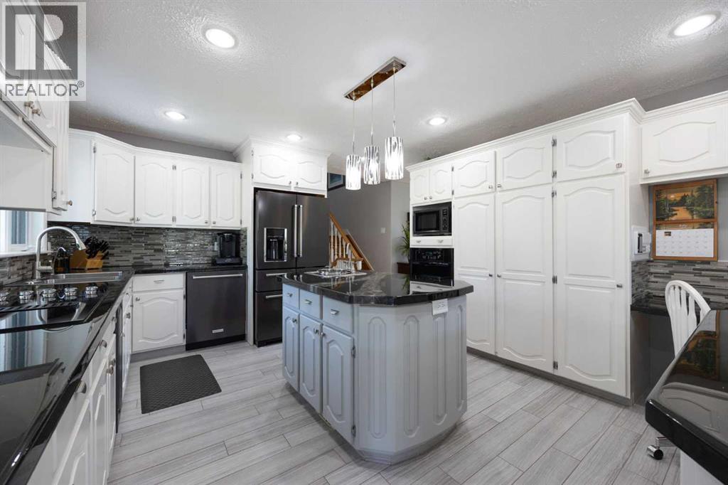 160 Community Lane, Saprae Creek, Alberta  T9H 5B4 - Photo 11 - A2282812