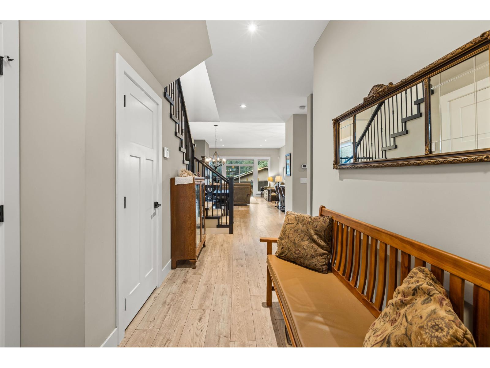 757 Aspen Lane, Harrison Hot Springs, Harrison Hot Springs, British Columbia  V0M 1K0 - Photo 5 - R3085926