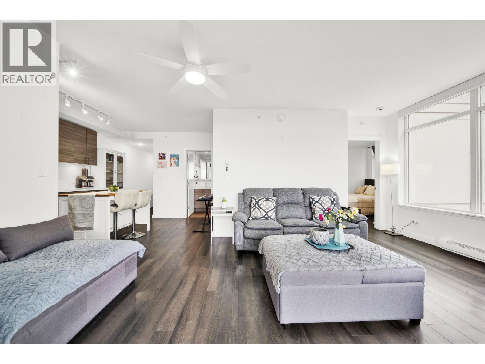 307 200 Nelson's Crescent, New Westminster, British Columbia  V3L 0H4 - Photo 12 - R3085872