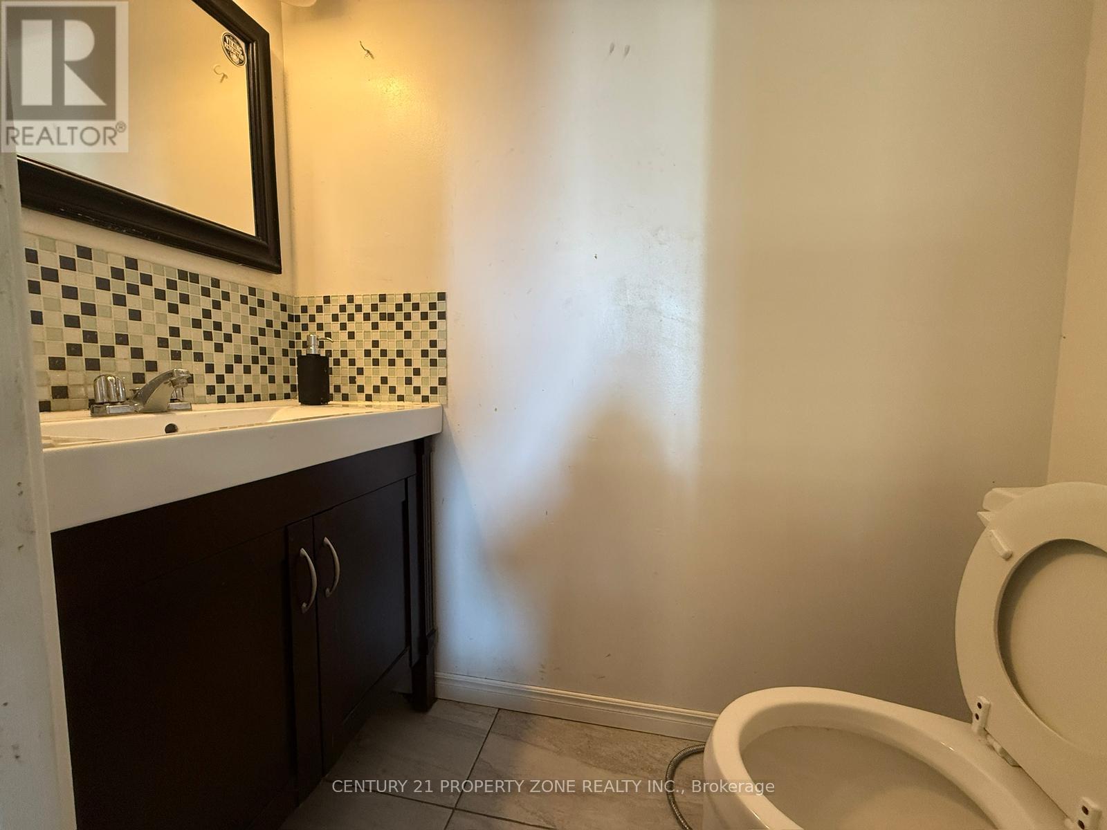 1405 - 4 Lisa Street, Brampton, Ontario  L6T 4B6 - Photo 5 - W12784464