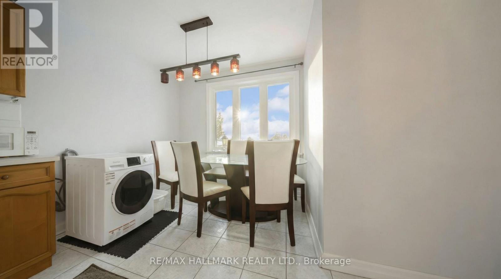 1 Tumpane Street, Toronto, Ontario  M3M 1L5 - Photo 8 - W12784498