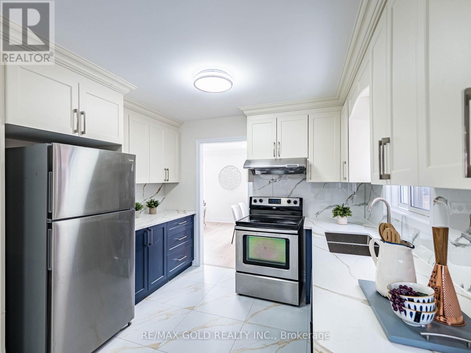 34 Daffodil Place, Brampton, Ontario  L6Y 3B6 - Photo 15 - W12784506