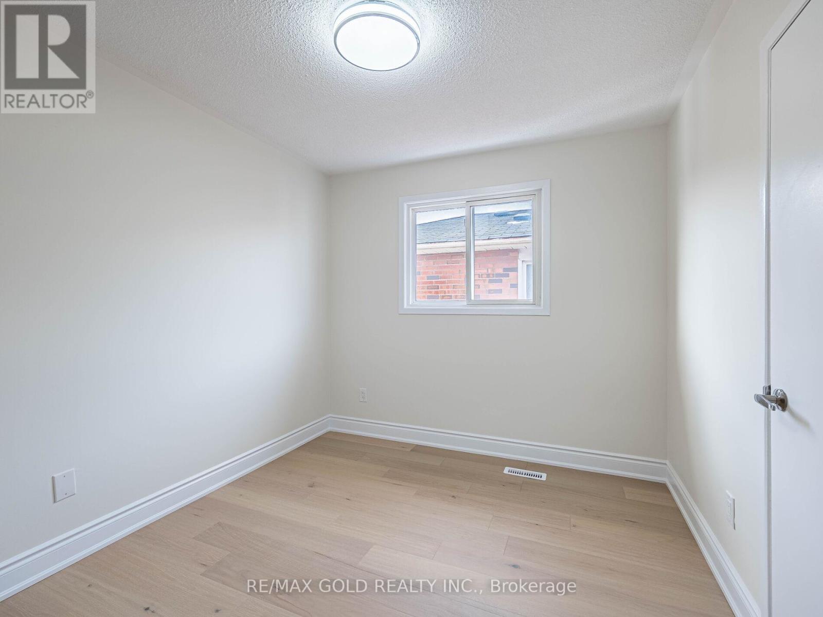 34 Daffodil Place, Brampton, Ontario  L6Y 3B6 - Photo 27 - W12784506