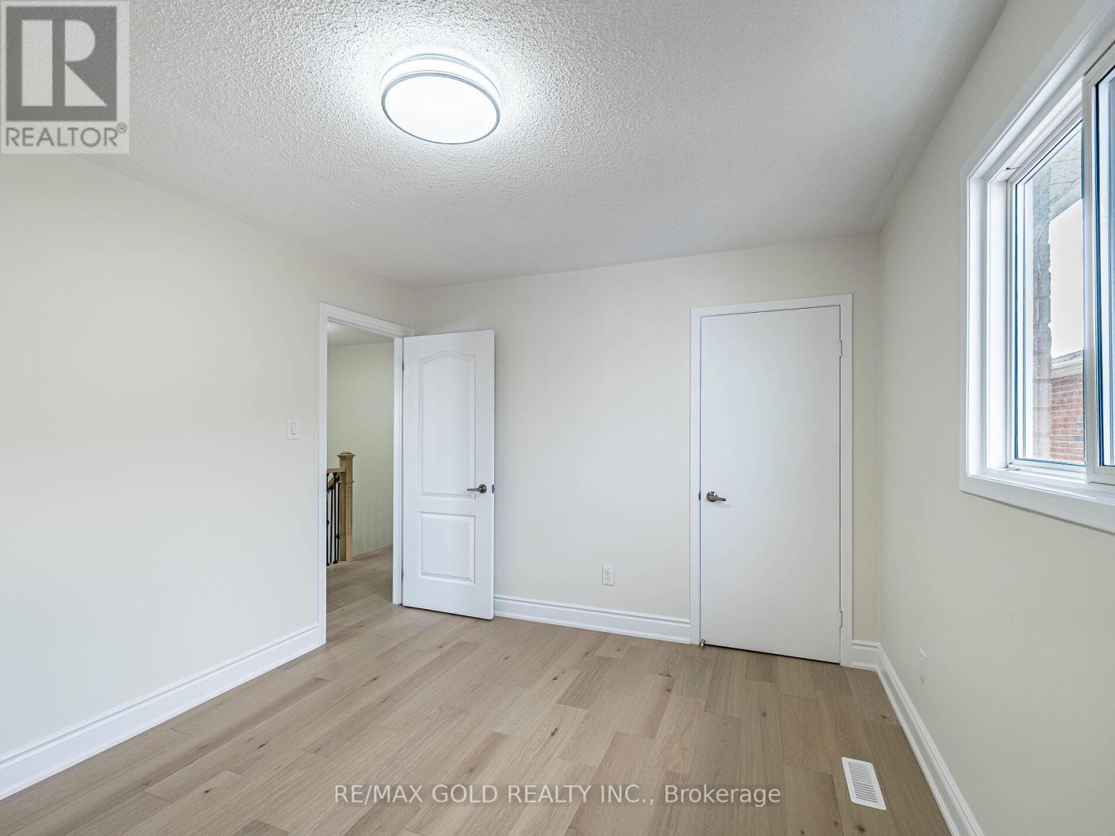 34 Daffodil Place, Brampton, Ontario  L6Y 3B6 - Photo 28 - W12784506