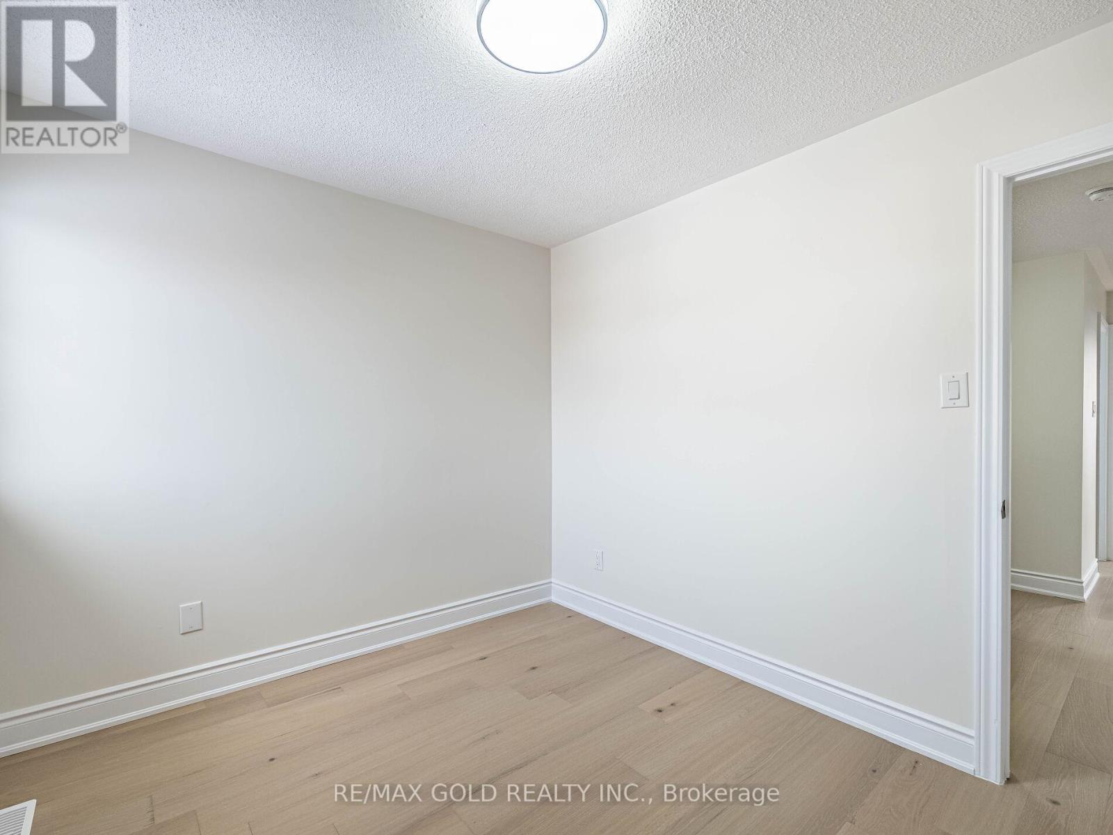 34 Daffodil Place, Brampton, Ontario  L6Y 3B6 - Photo 29 - W12784506