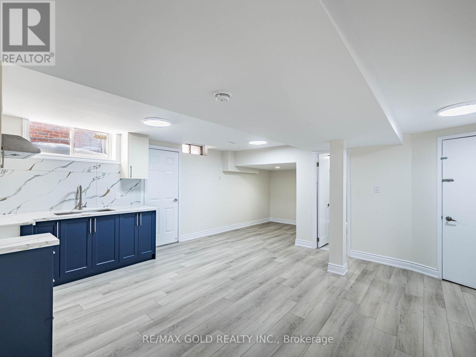 34 Daffodil Place, Brampton, Ontario  L6Y 3B6 - Photo 35 - W12784506