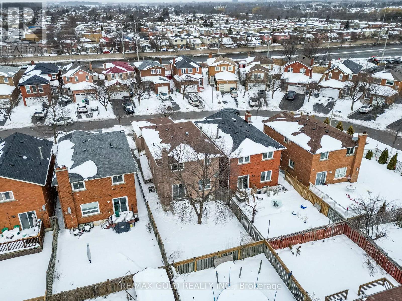 34 Daffodil Place, Brampton, Ontario  L6Y 3B6 - Photo 43 - W12784506