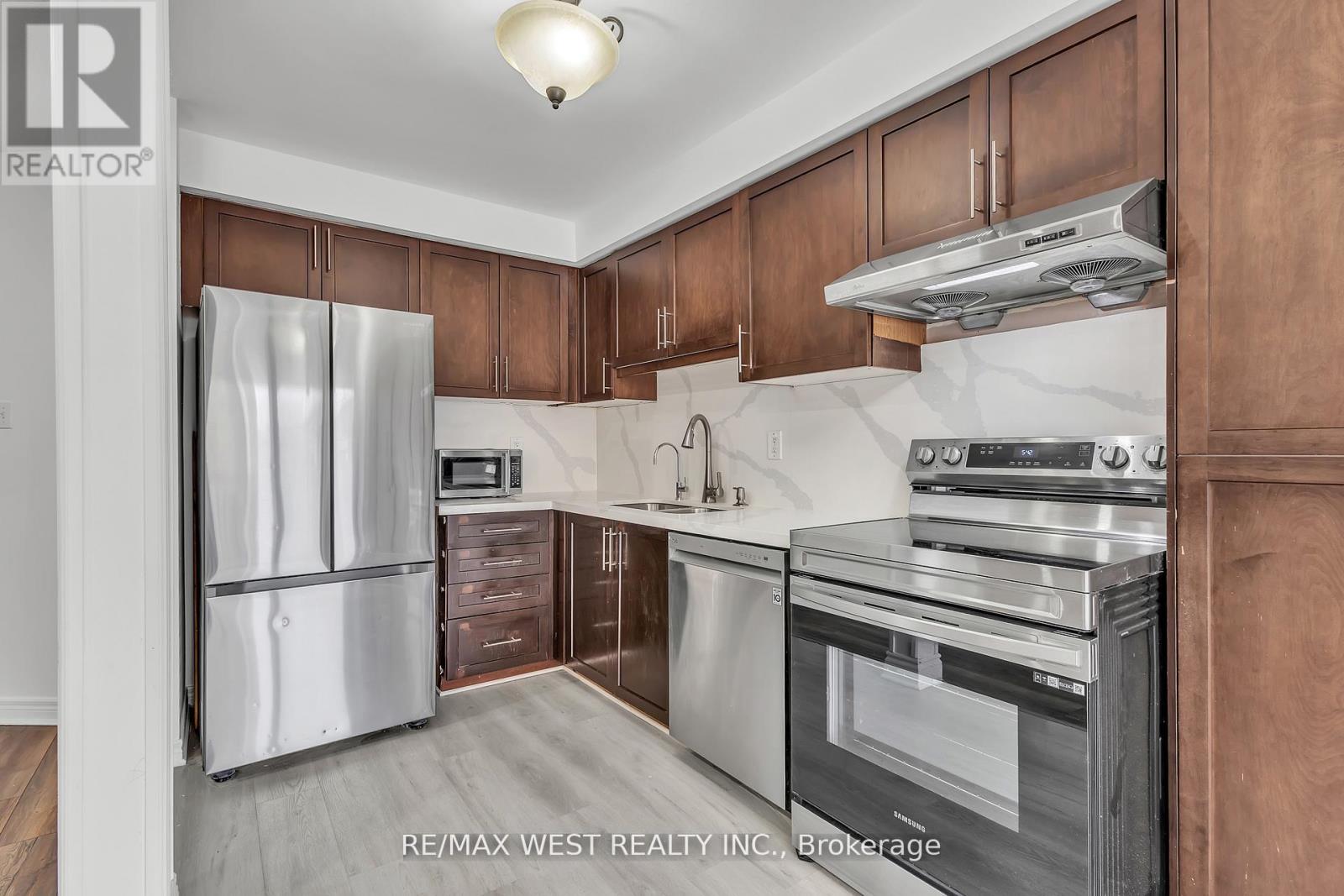 3865 Allcroft Road, Mississauga, Ontario  L5N 7E3 - Photo 14 - W12784520