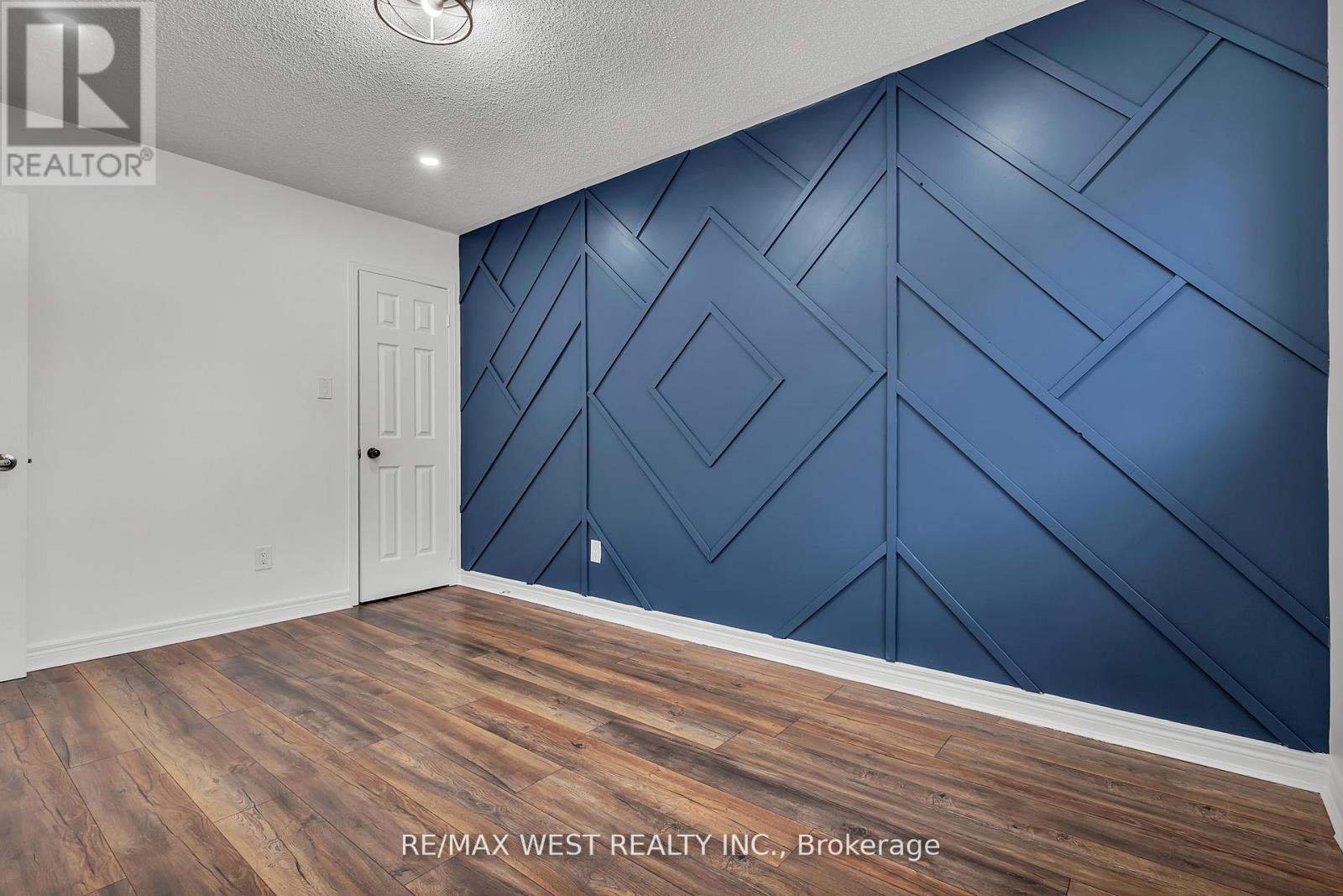 3865 Allcroft Road, Mississauga, Ontario  L5N 7E3 - Photo 21 - W12784520