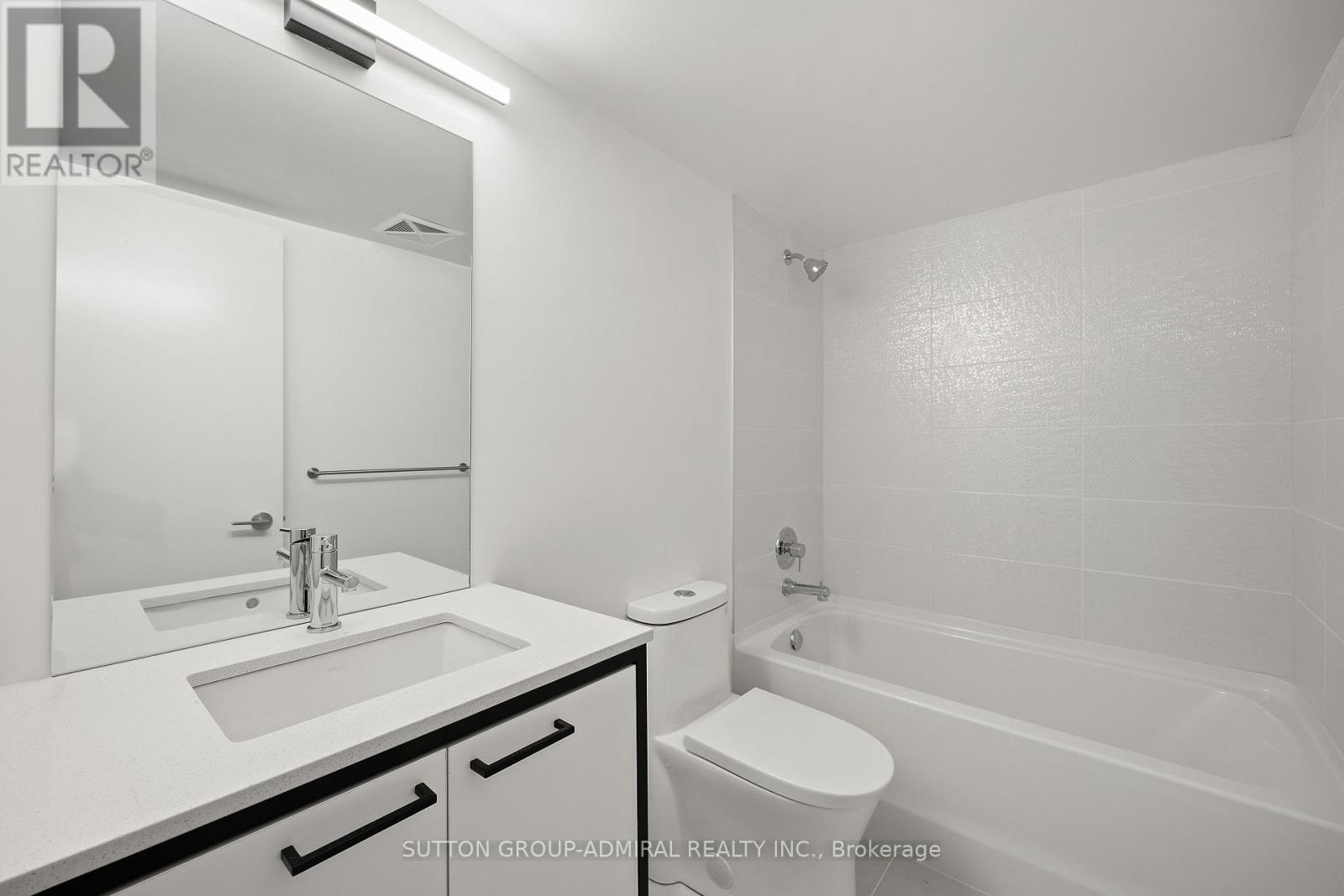 Th5 - 10 Ed Clark Gardens Boulevard, Toronto, Ontario  M6N 1J5 - Photo 20 - W12784570