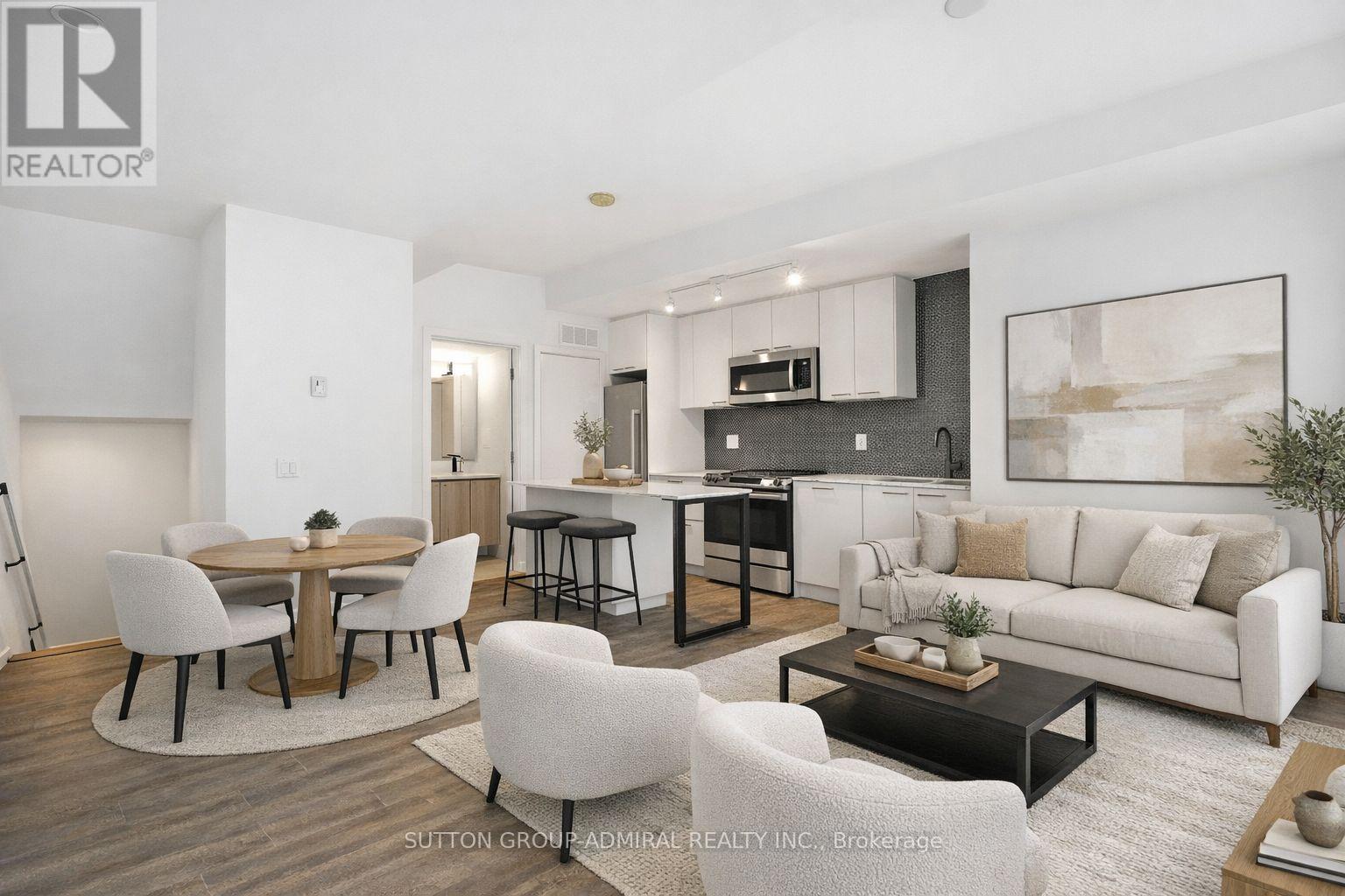 Th5 - 10 Ed Clark Gardens Boulevard, Toronto, Ontario  M6N 1J5 - Photo 31 - W12784570