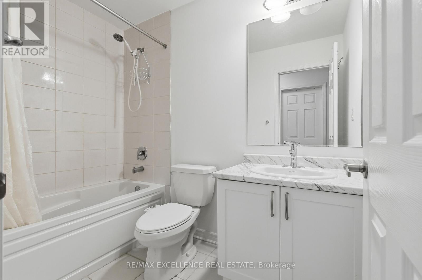 147 Keppel Circle, Brampton, Ontario  L7A 5K5 - Photo 15 - W12784624