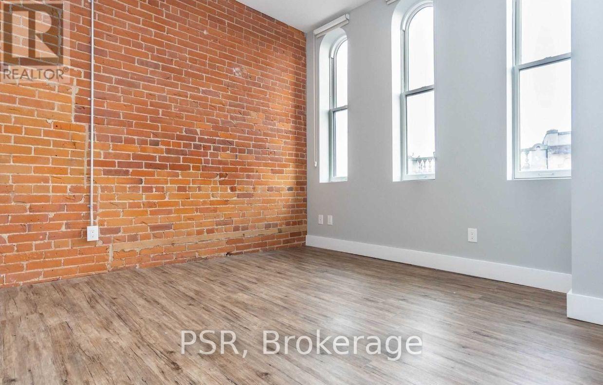 308 - 2870 Dundas Street W, Toronto (Junction Area), Ontario  M6P 1Y8 - Photo 4 - W12784634