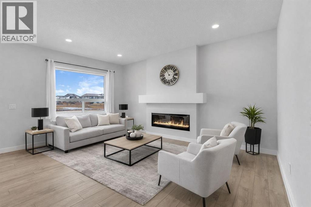 15 Midgrove Drive Sw, Airdrie, Alberta  T4B 5H1 - Photo 7 - A2283162