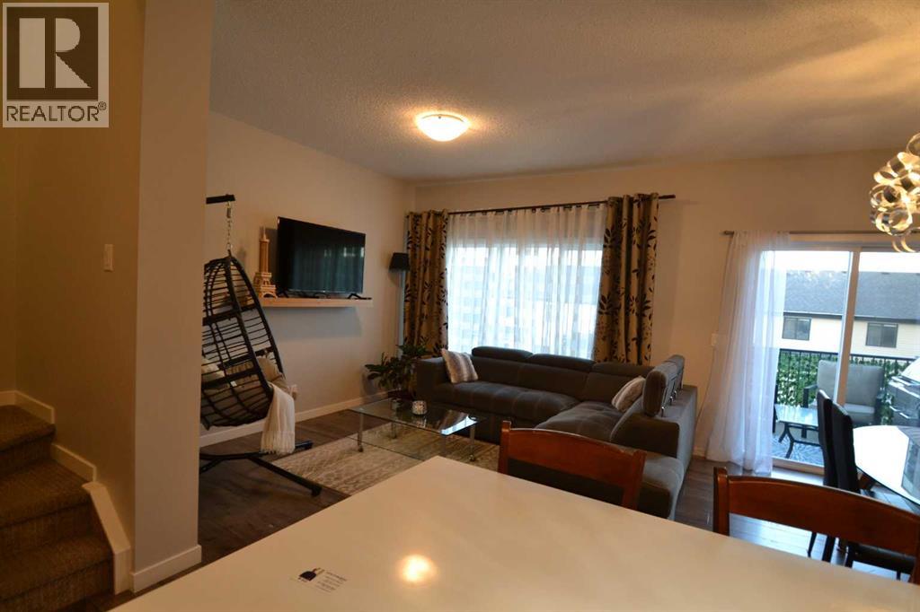 613 Hillcrest Road Sw, Airdrie, Alberta  T4B 4C8 - Photo 19 - A2284382