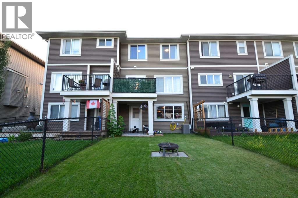 613 Hillcrest Road Sw, Airdrie, Alberta  T4B 4C8 - Photo 14 - A2284382