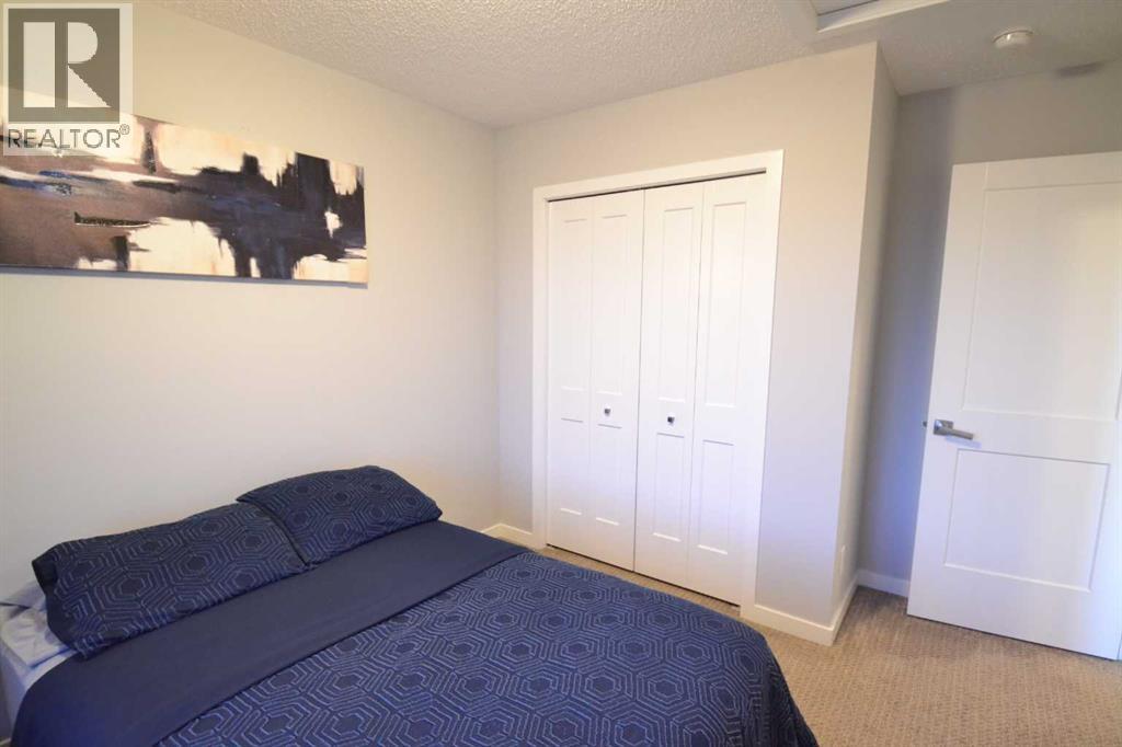 613 Hillcrest Road Sw, Airdrie, Alberta  T4B 4C8 - Photo 36 - A2284382