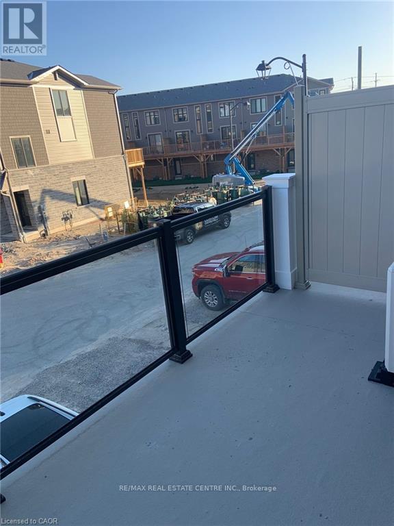 100 Hollywood Court, Waterloo, Ontario  N1R 0C5 - Photo 8 - X12784460