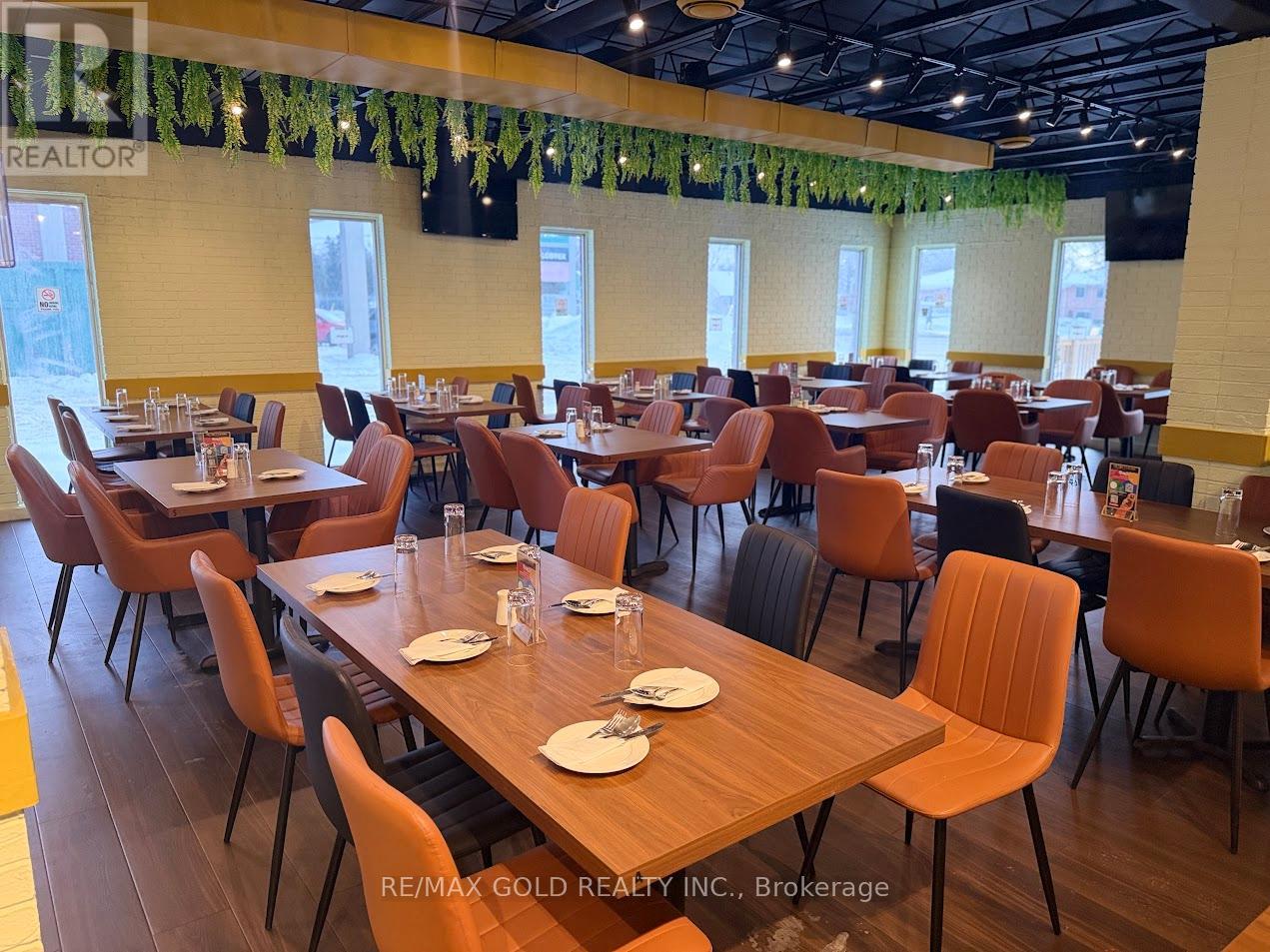 530 Clarke Road, London East (East I), Ontario  N5V 2C7 - Photo 13 - X12784508