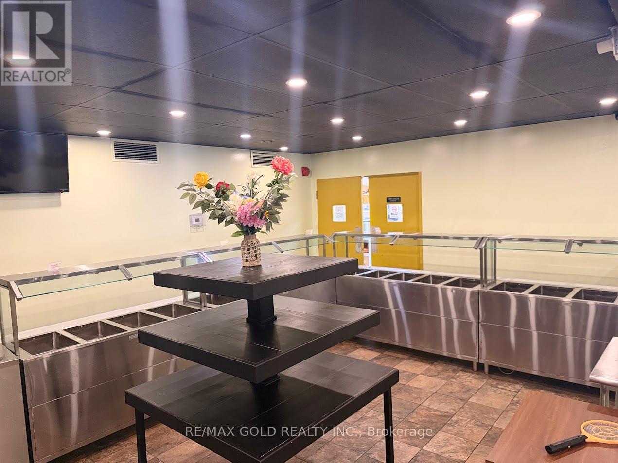 530 Clarke Road, London East (East I), Ontario  N5V 2C7 - Photo 16 - X12784508