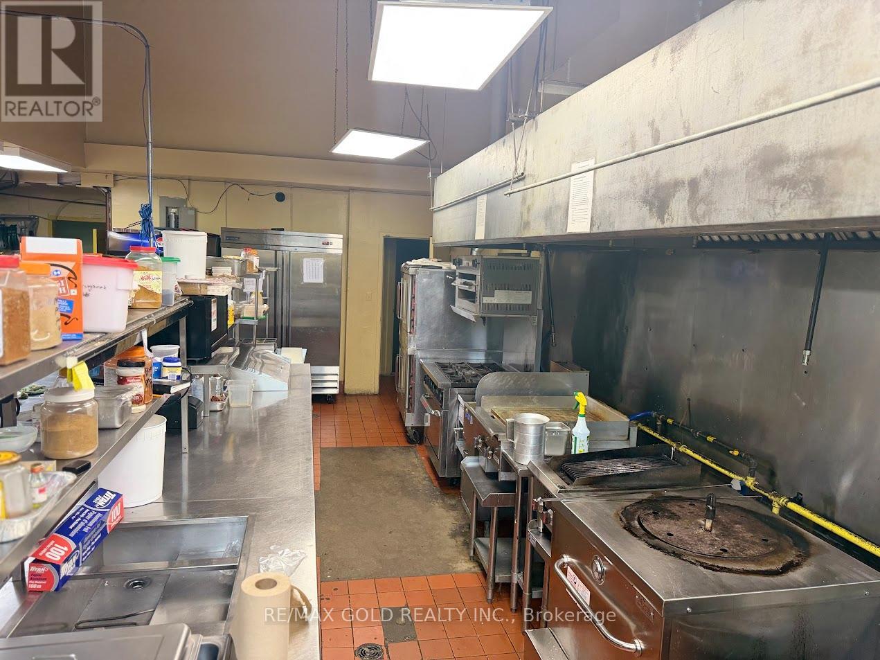 530 Clarke Road, London East (East I), Ontario  N5V 2C7 - Photo 27 - X12784508