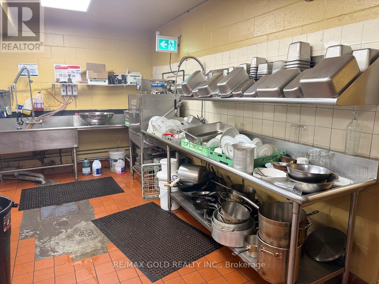 530 Clarke Road, London East (East I), Ontario  N5V 2C7 - Photo 28 - X12784508