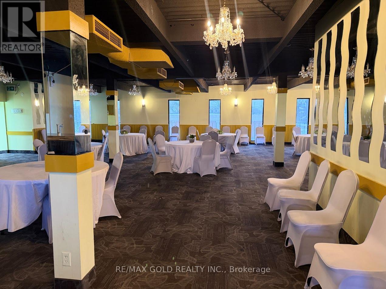 530 Clarke Road, London East (East I), Ontario  N5V 2C7 - Photo 8 - X12784508