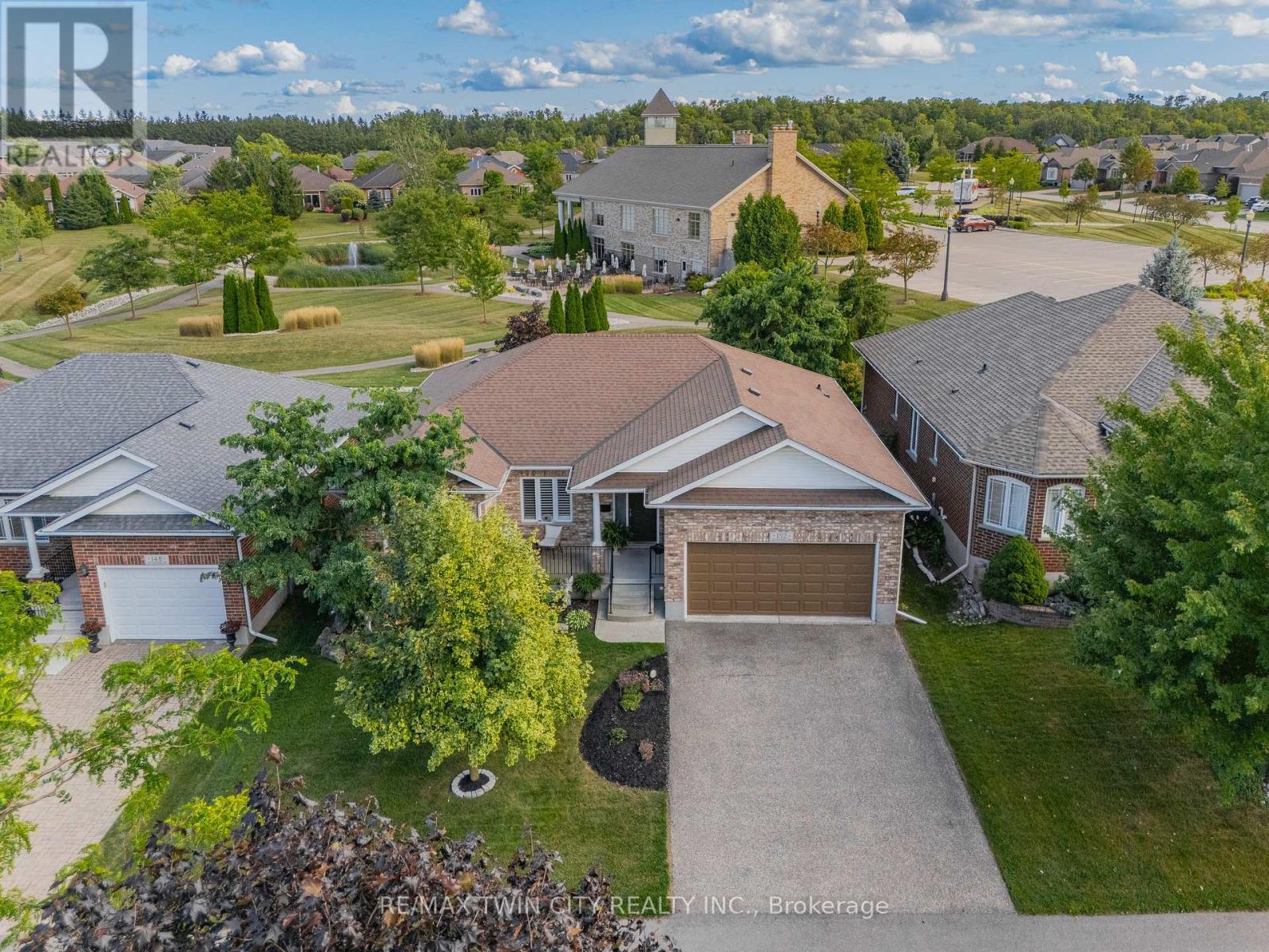 18 - 152 Devonshire Drive, Wilmot, Ontario  N3A 4J7 - Photo 2 - X12784562